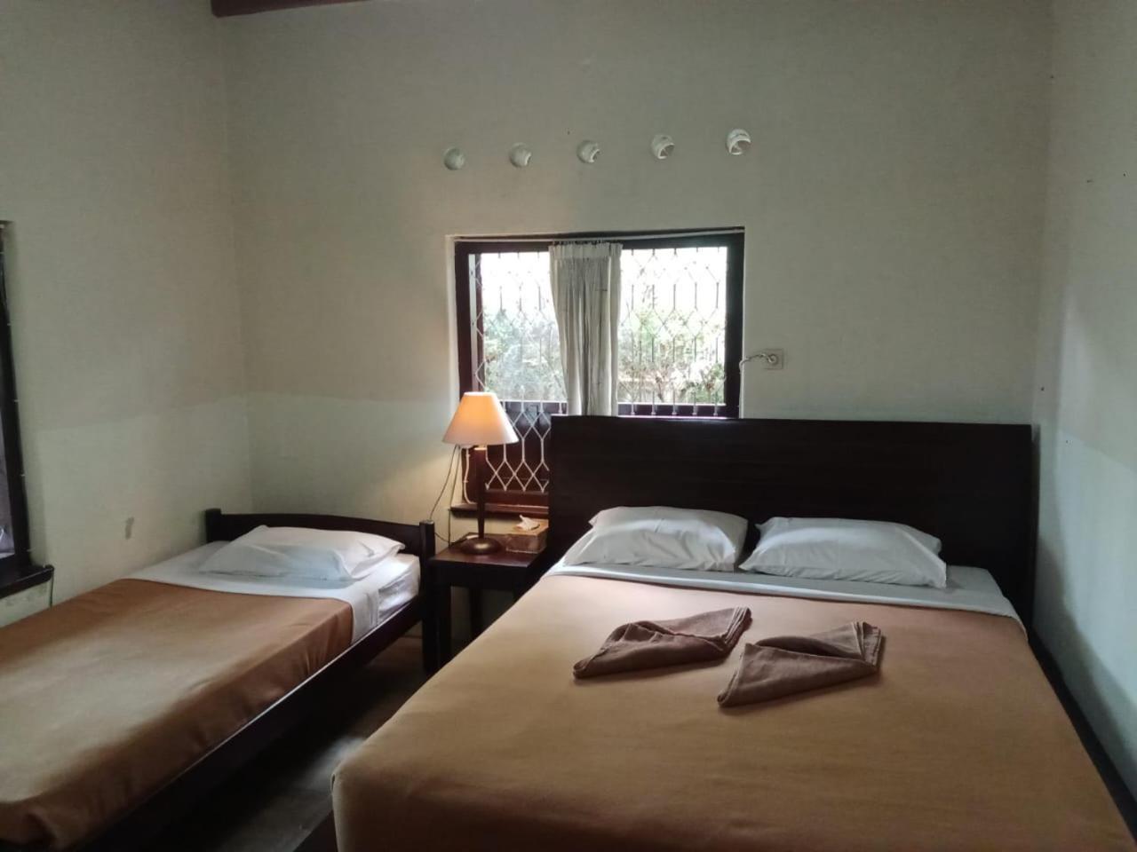 Apartamento Guru Ratna Munduk Exterior foto